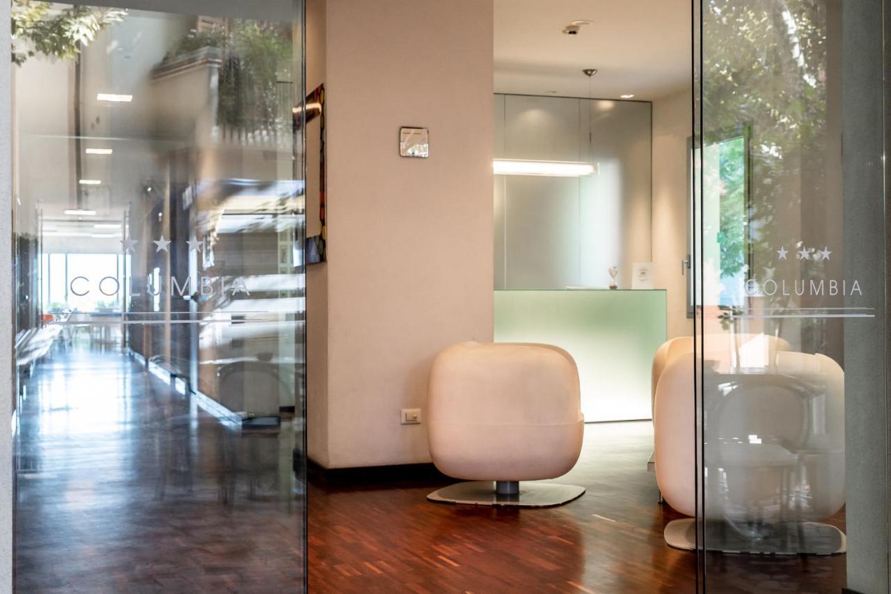Hotel Columbia เบลลาเรีย-อีเจอา มารีนา ภายนอก รูปภาพ